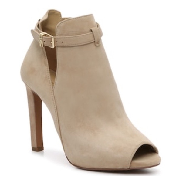 NEW Michael Kors Lawson Tan Suede Ankle Boot Size 10 - Picture 1 of 11